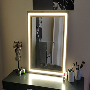 led vanity mirror manufacturer